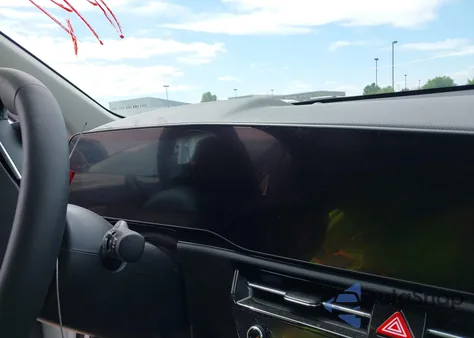 2025 Kia Niro Sx z USA, uszkodzony, nr VIN KNDCT3LE4S5219109